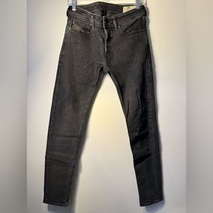 Diesel Sleenker Slim-Skinny Jeans Washed Black